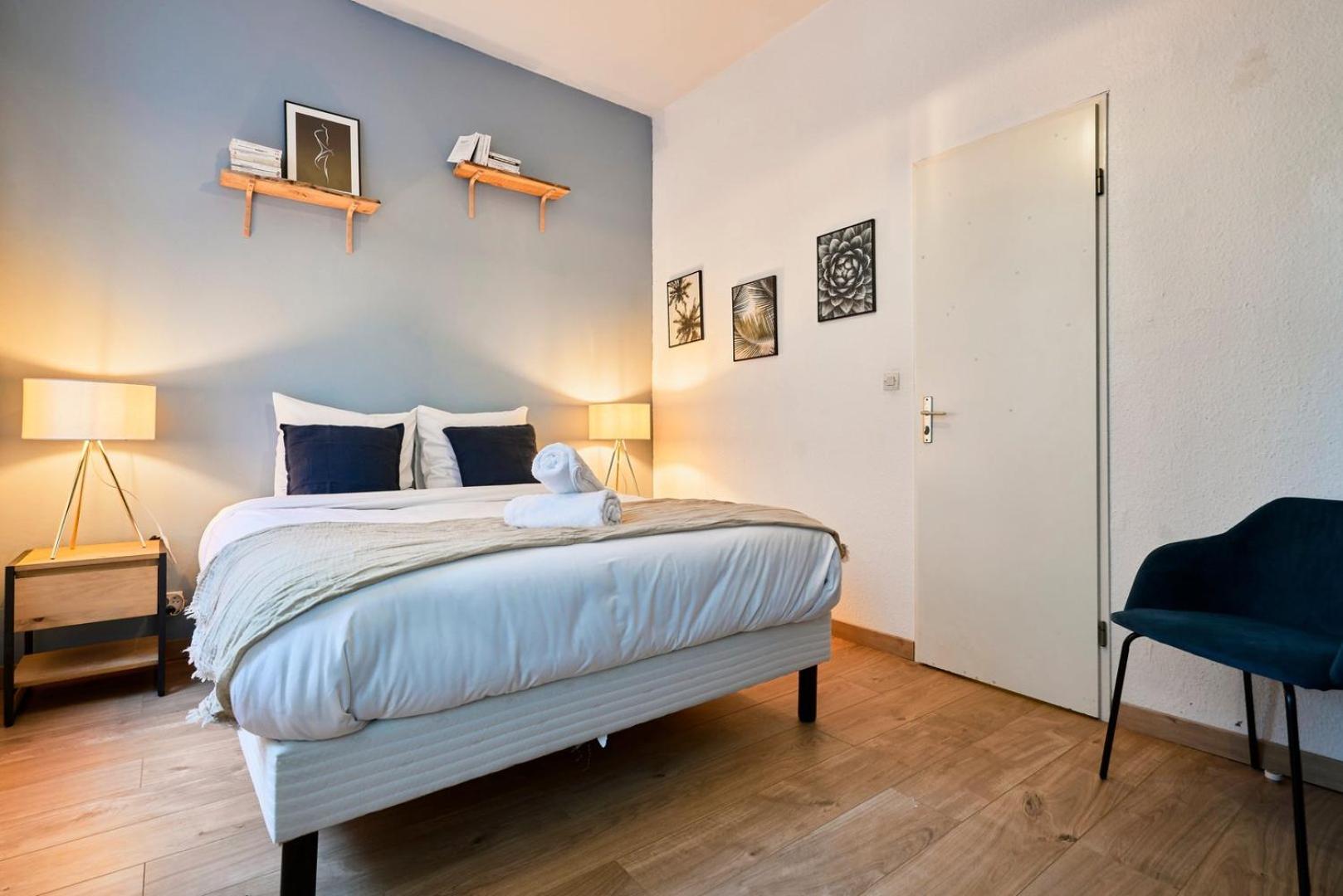 1 Bedroom Apartment Near Metro, Shops & Schools Rijsel Buitenkant foto